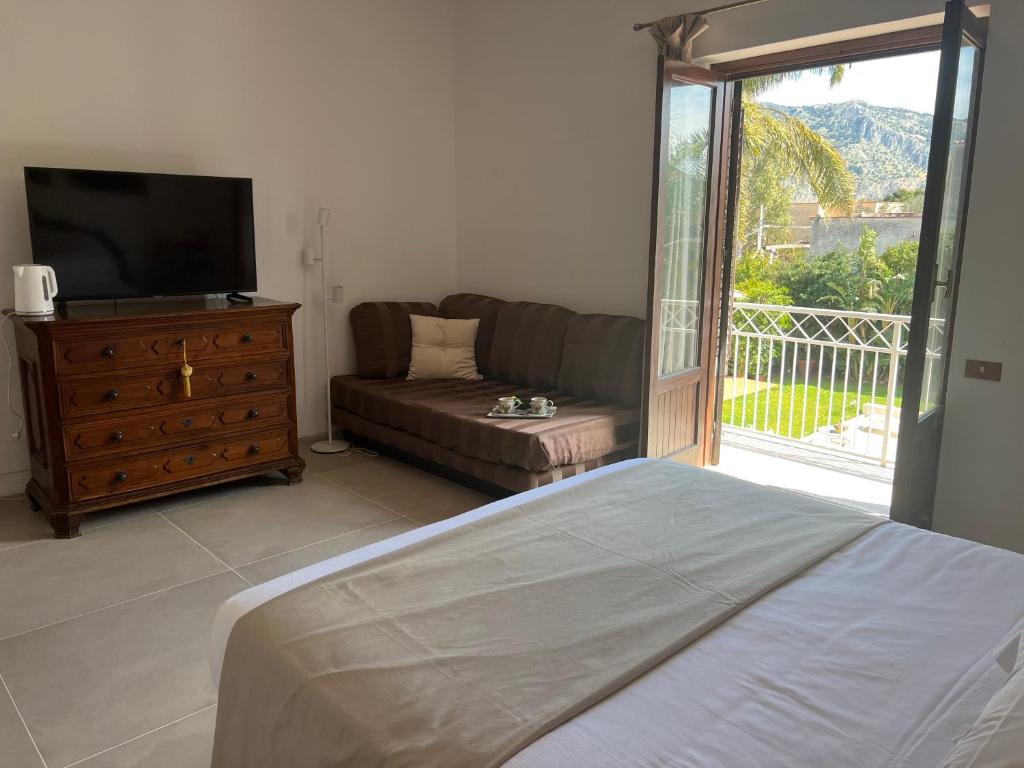 Domus Orestea Luxury Suites - 9