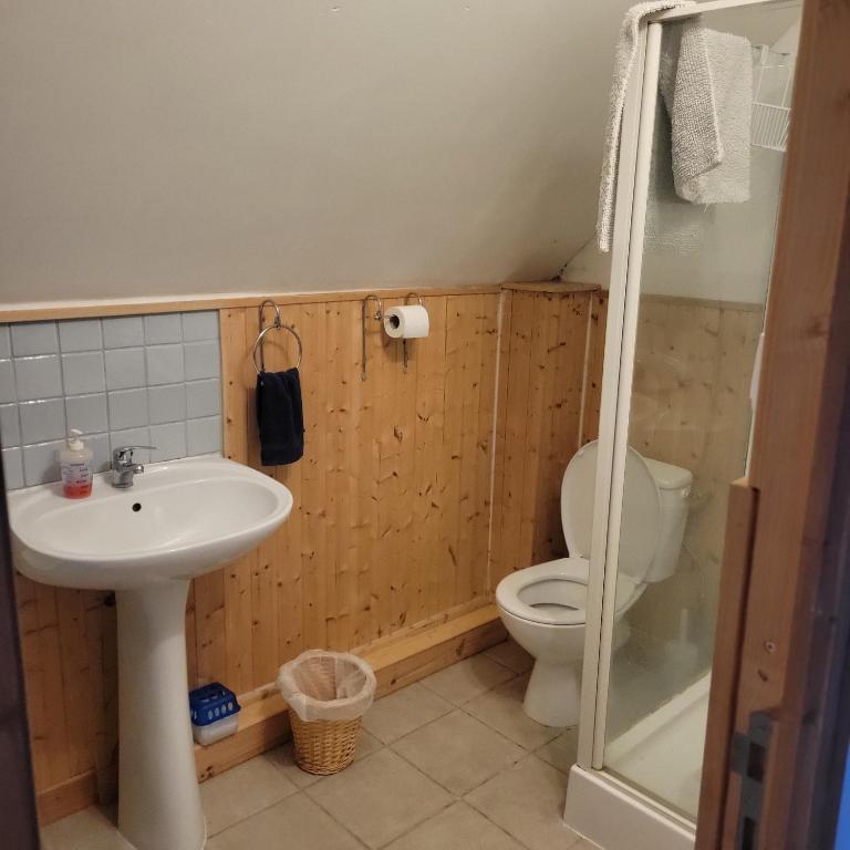 Vannituba majutusasutuses Gite Fontenelles