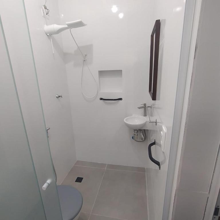 Suite confortável no centro com Wi fi e Smart TV