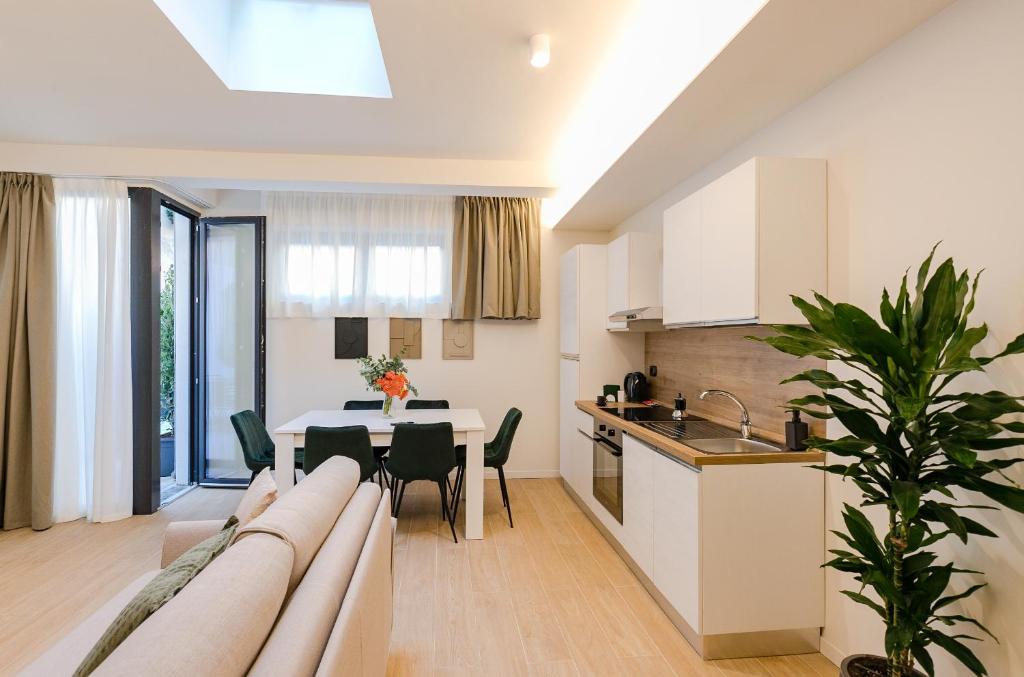 Aiello Hotels - CityLife Apartments - Resim 11