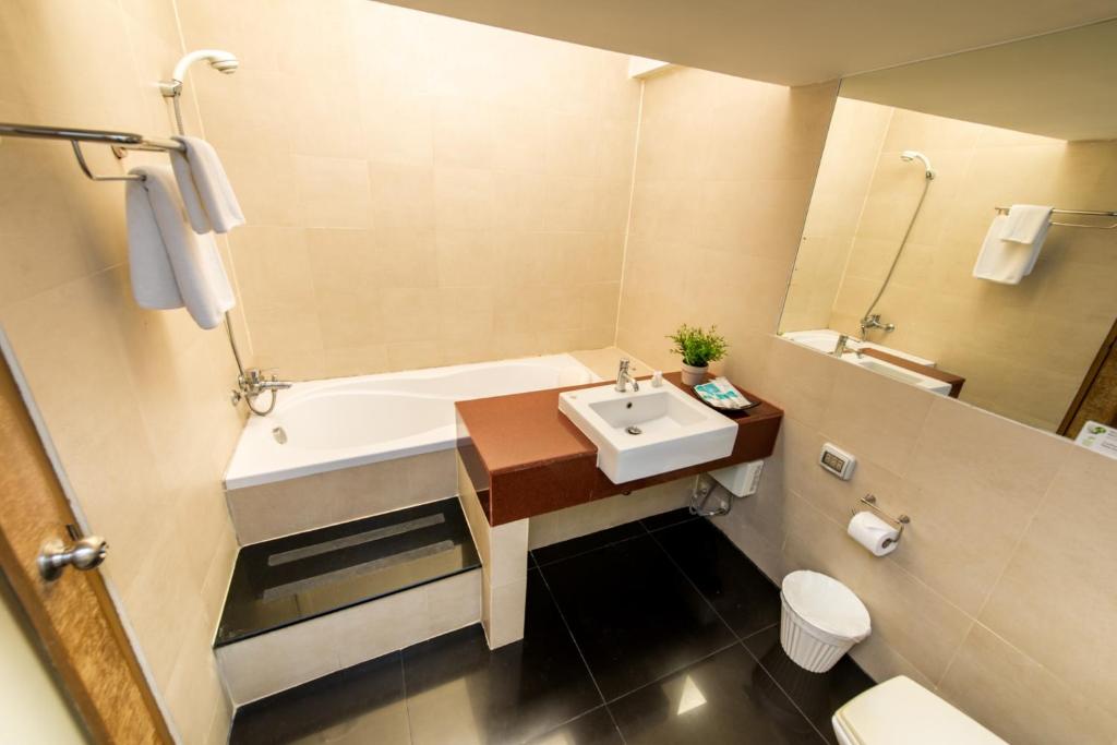 Koupelna v ubytování Laemtong Serviced Apartment