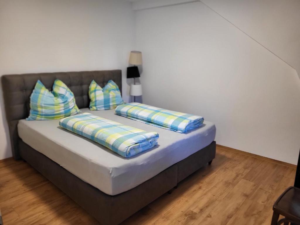 Postel nebo postele na pokoji v ubytování Ferienwohnung Maja