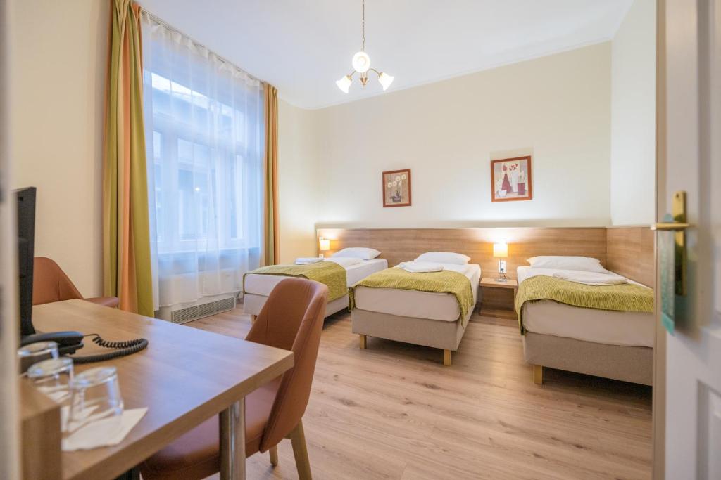 Baross City Hotel - Budapest - Resim 23