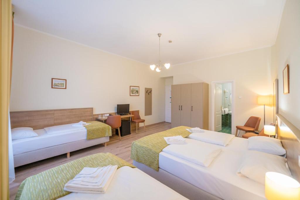 Baross City Hotel - Budapest - Resim 26