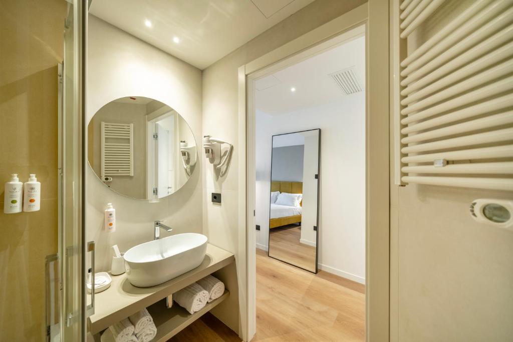 Koupelna v ubytování BISCARDI Hotel