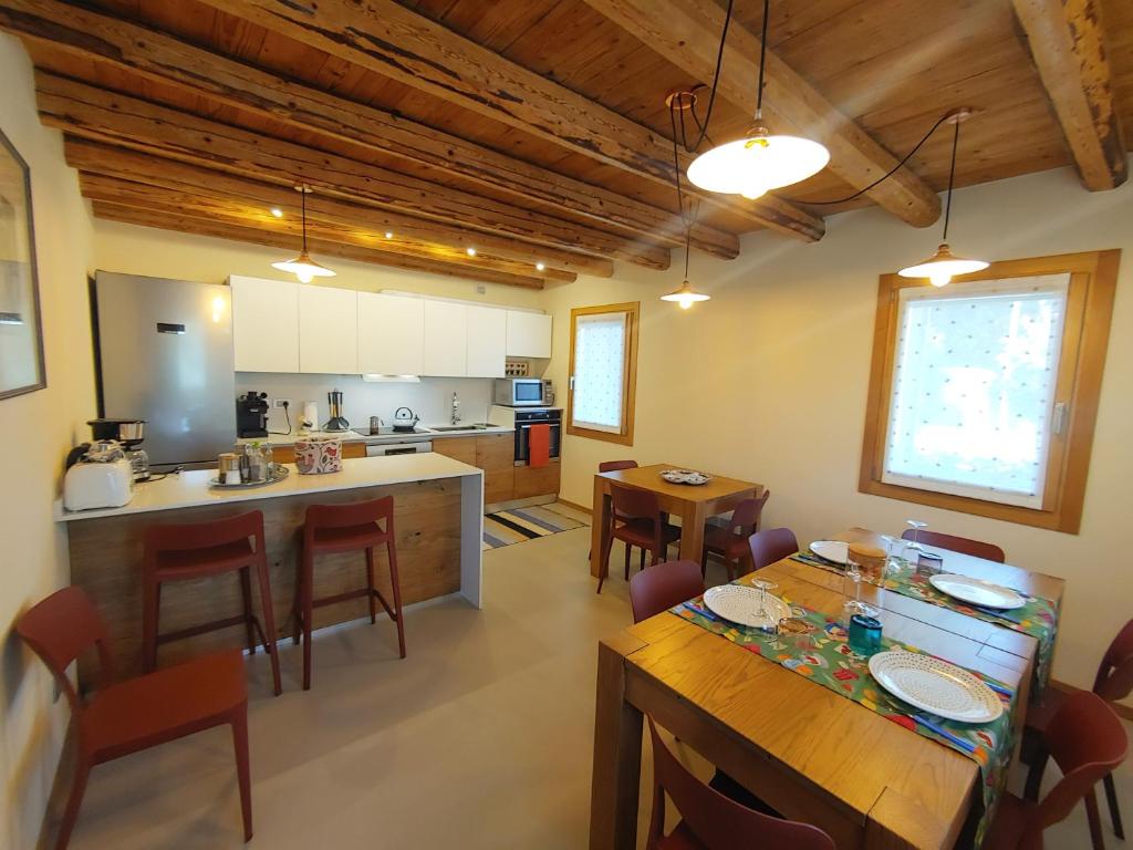 Kuchyň nebo kuchyňský kout v ubytování Casa Simoni