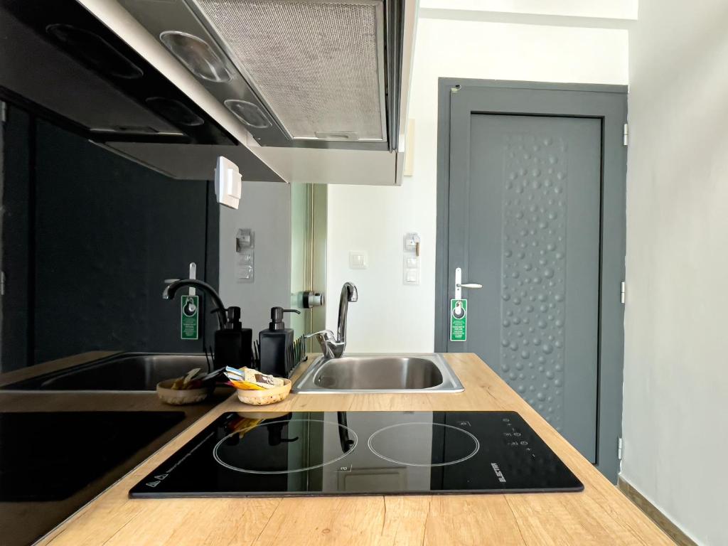 Bamboo Luxury Studios - 15