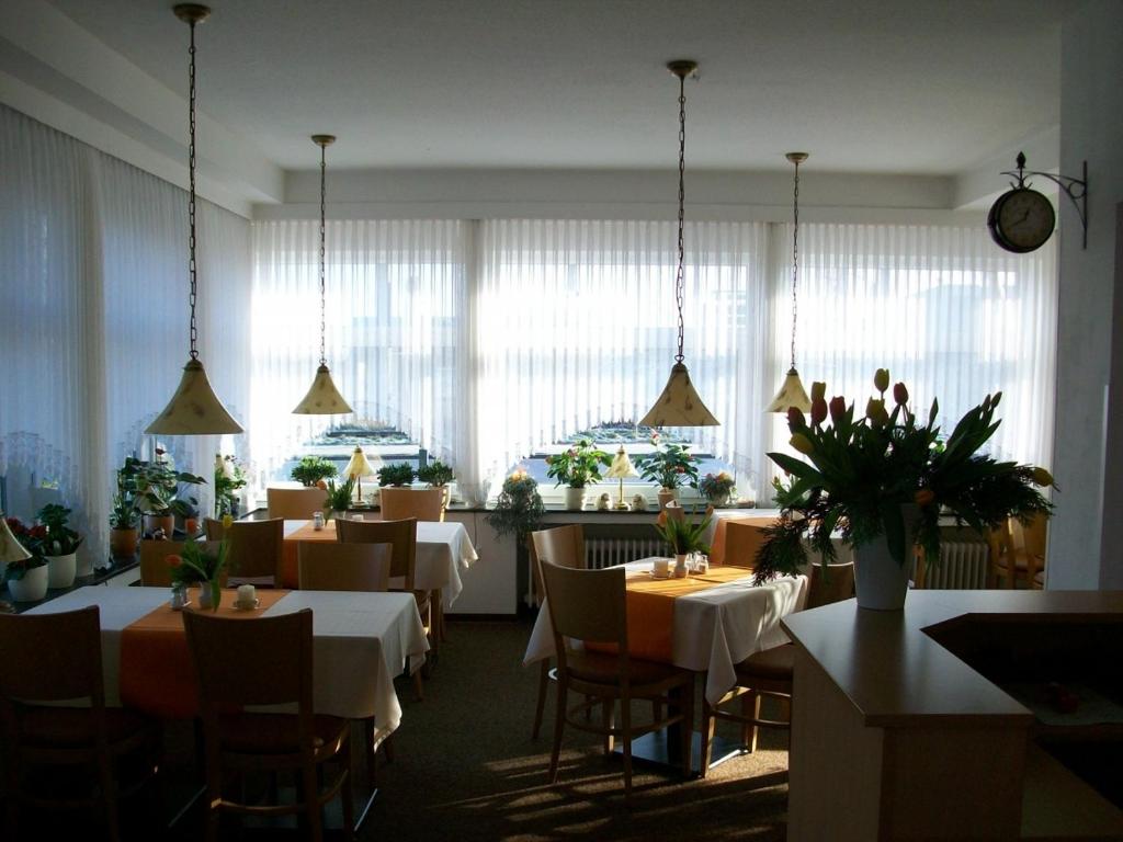 Restaurace v ubytování Ems-Hotel