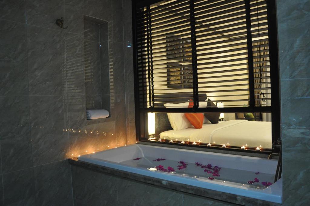 Phòng Deluxe Giường Đôi/2 Giường Đơn Nhìn Ra Sông