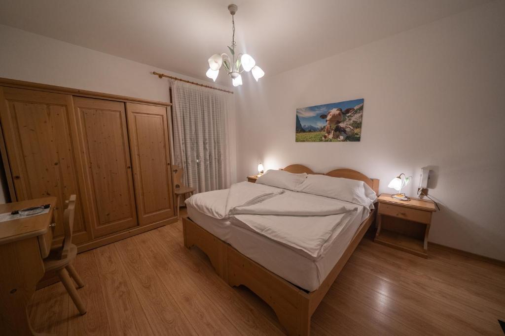 Zdjęcie z galerii obiektu HOTEL FONTANA w mieście Sappada