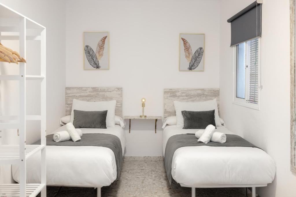 Apartamentos TrianaSol - Superior Apartment