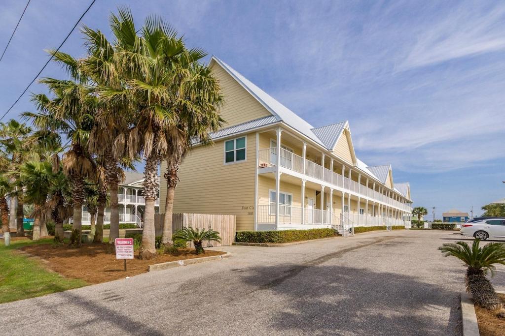 Budova, kde se prázdninový dům nachází