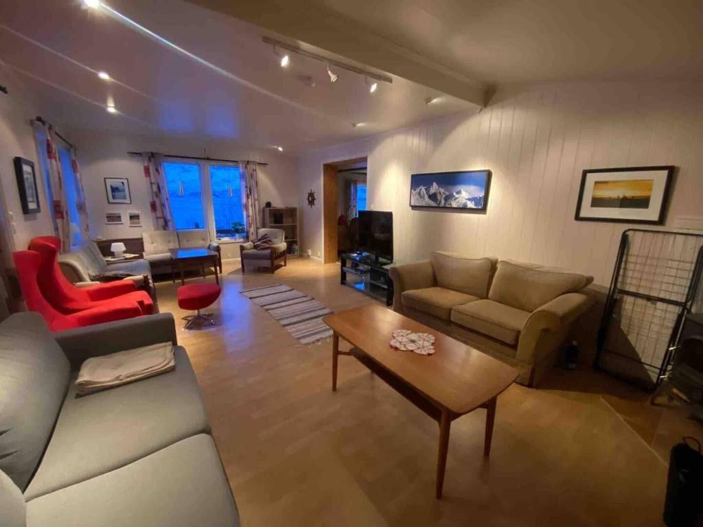 Un lugar para sentarse en Hus i Lofoten