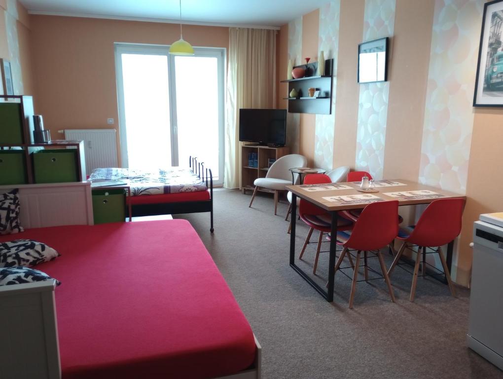 Televízia a/alebo spoločenská miestnosť v ubytovaní Apartmán Rezidence Čertovka 2121 free parking garage