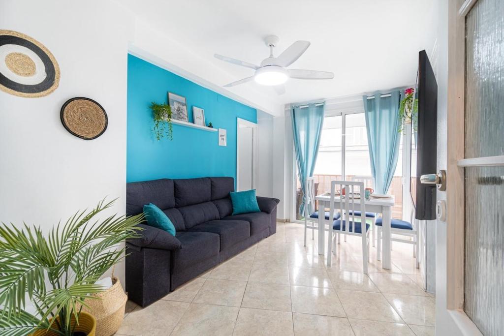 Istumisnurk majutusasutuses Salou -2HB-4pax -Beach-Sea View-AC-WiFi15