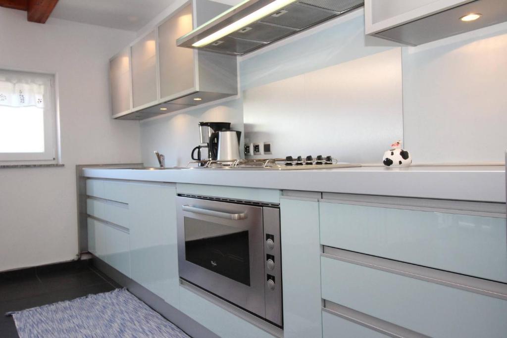 Kuchyňa alebo kuchynka v ubytovaní Apartments Wow Barbalic