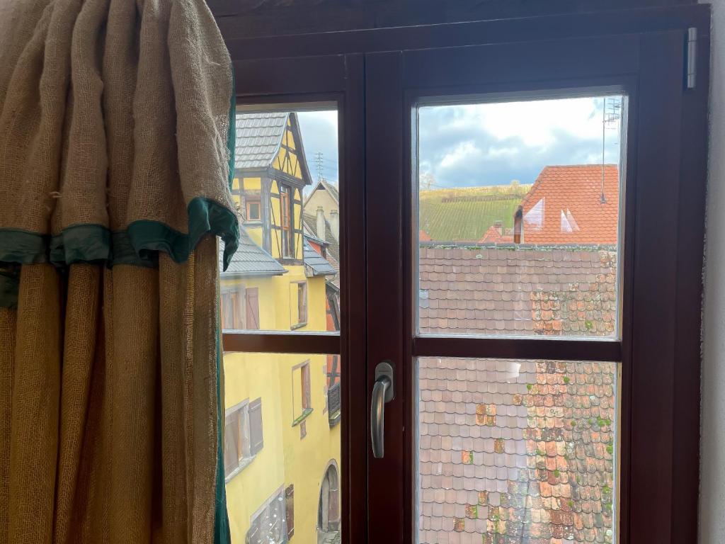 La Maison Bleue - Historic House in the Heart of Riquewihr – photo 29