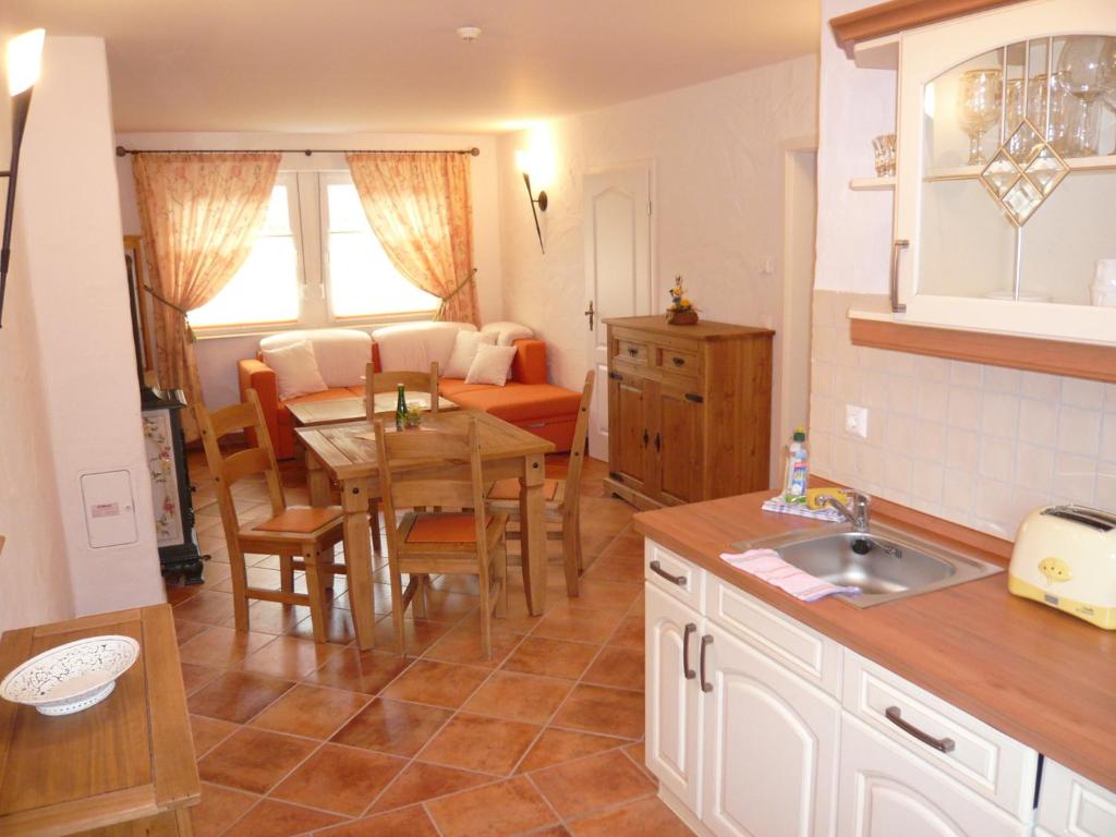 Zum Schlangenkönig - 15