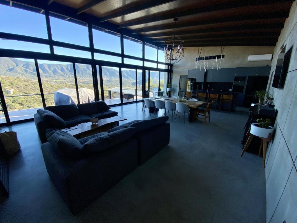 Posezení v ubytování Prajna Valle de Guadalupe