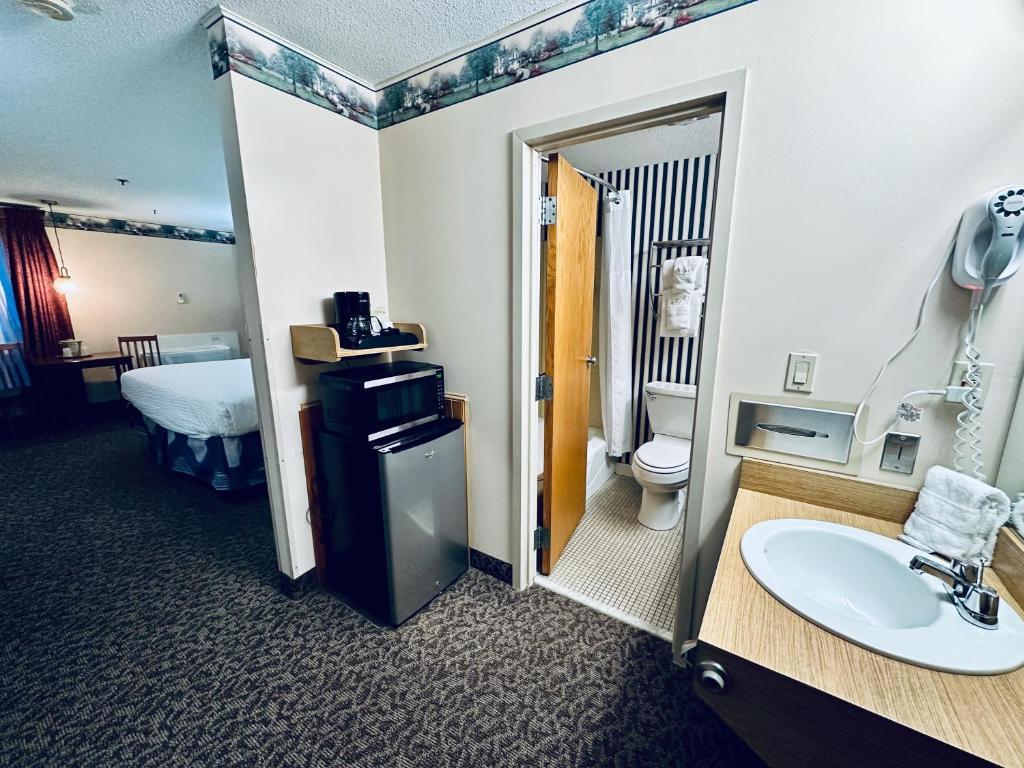 Ivey's Motor Lodge - Room King Estándar