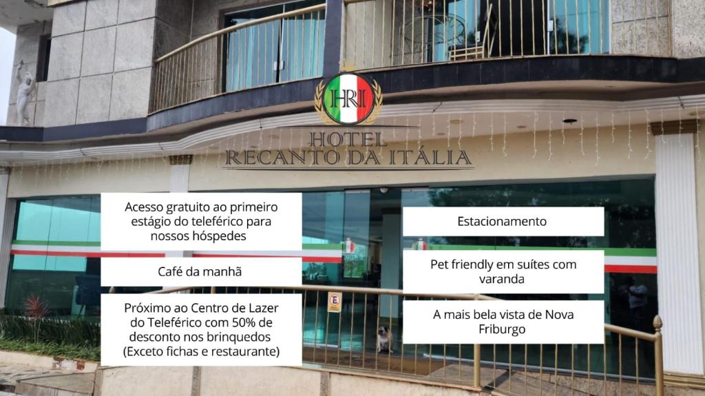 a hotel rotunda in front of a building at Hotel Recanto da Itália in Nova Friburgo