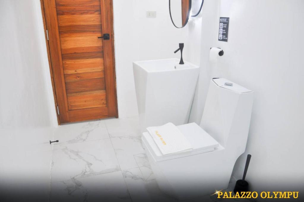 Koupelna v ubytování Palazzo Olympu Guest House