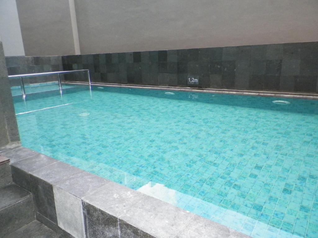 Bazén v ubytování Amaris Hotel Malioboro - Jogja nebo v jeho okolí
