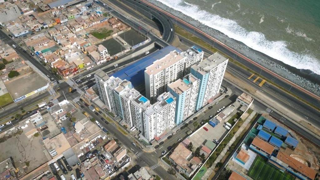 Άποψη από ψηλά του Modern and comfortable apartment nearby Aairport