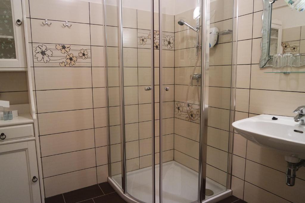 Koupelna v ubytování Pension Landhaus Ingrid B&B