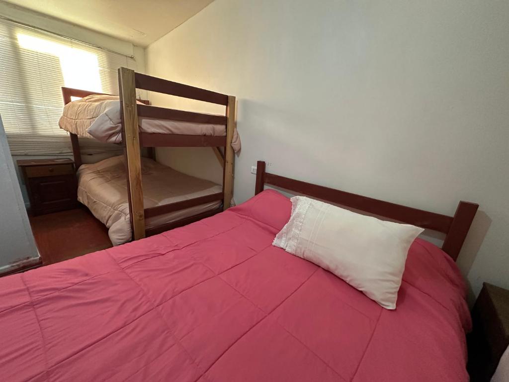 Letto o letti in una camera di Hostal Duchantu