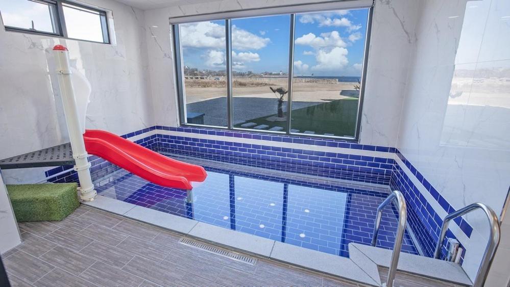 Pohang The Elite Private Kids Pool Villa - Quadruple Room 3