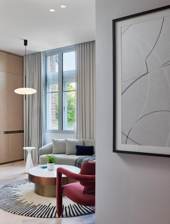 Lanson Place Parliament Gardens - Resim 42