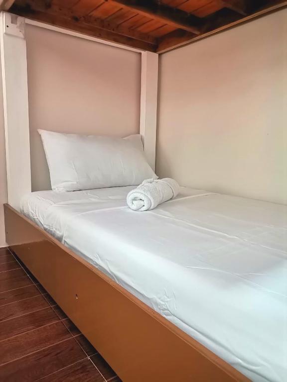 Postel nebo postele na pokoji v ubytování Viewpoint 360 Hotel