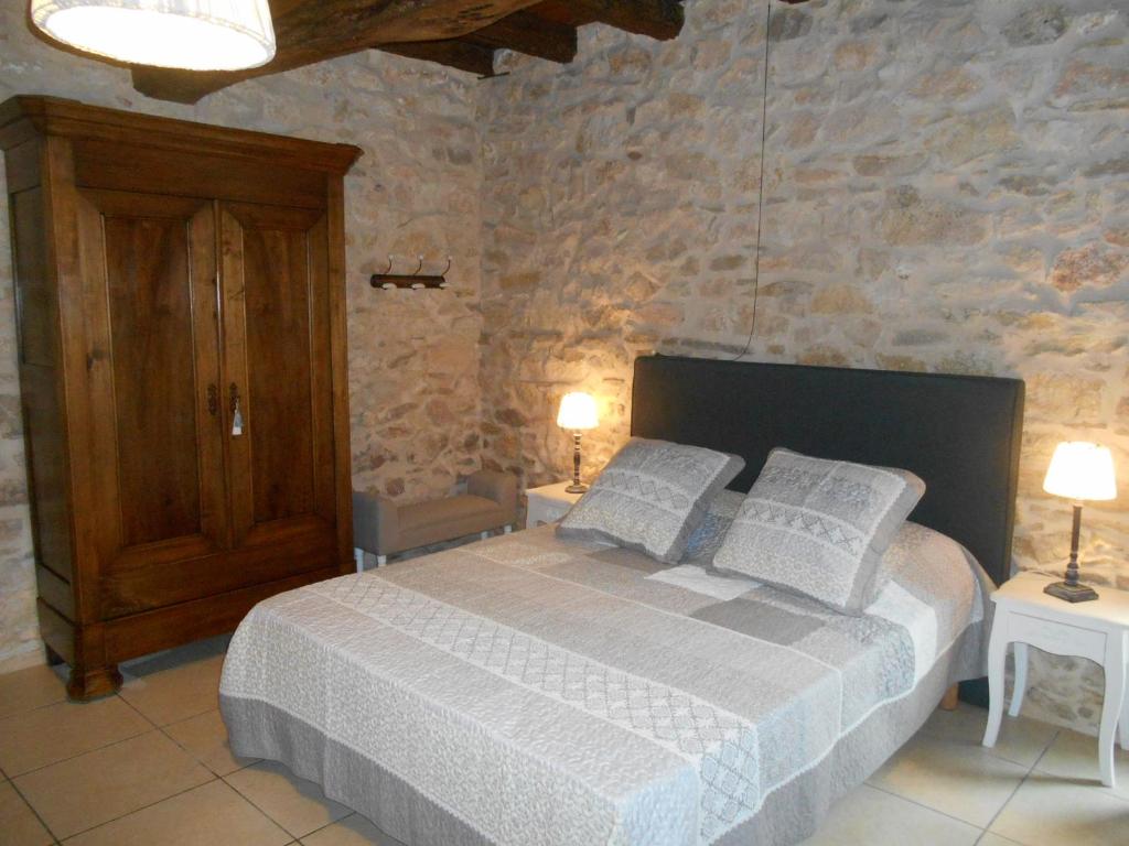 Les Chambres d'Hôtes du Rouyre - Triplo Camera Con Bagno Privato