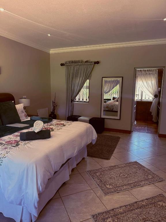 ARK Guesthouse - Family Room With Bathroom