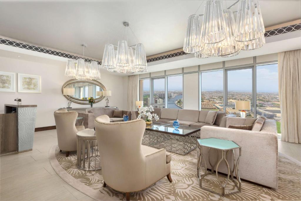 Hilton Dubai Al Habtoor City - Resim 44