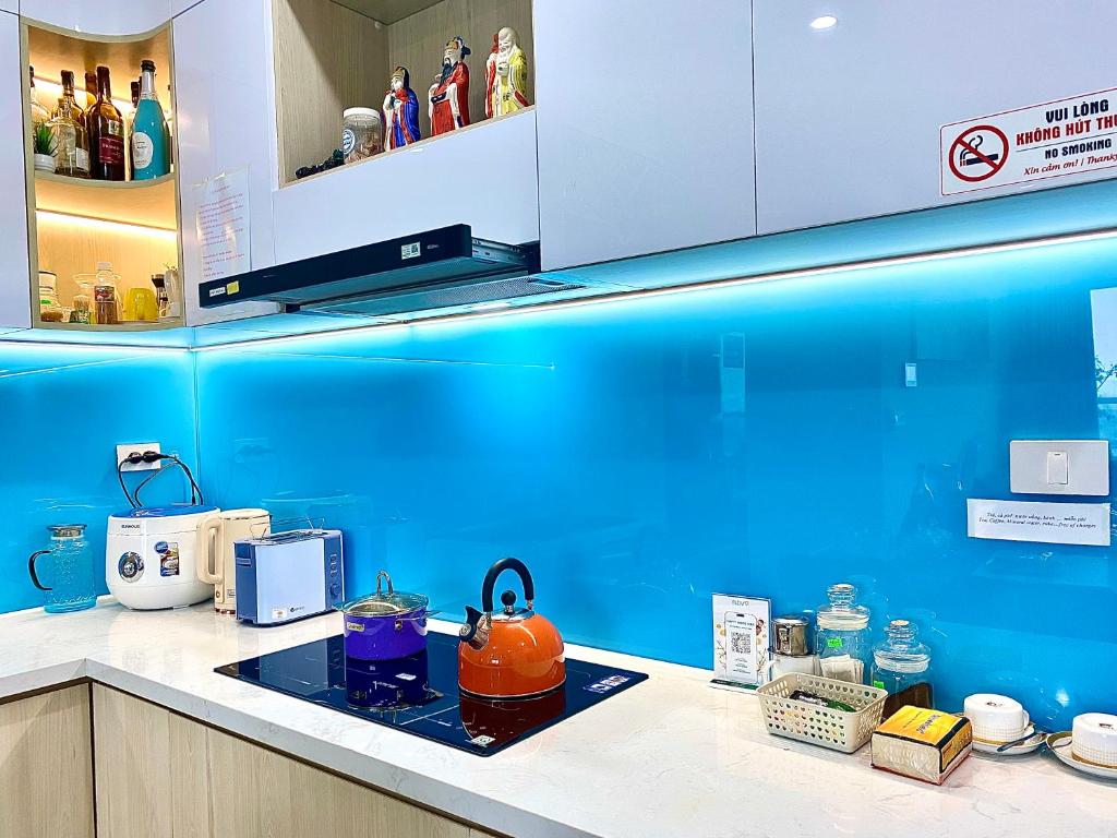 Nhà bếp/bếp nhỏ tại HAPPY HOUSE PREMIER - Căn Hộ 3PN Tiện Nghi , View Đẹp, Trung Tâm, Hồ Bơi&Gym Free