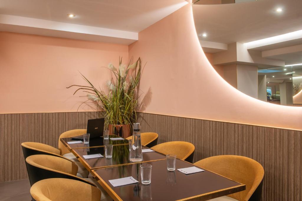 Arc Elysées - Resim 17