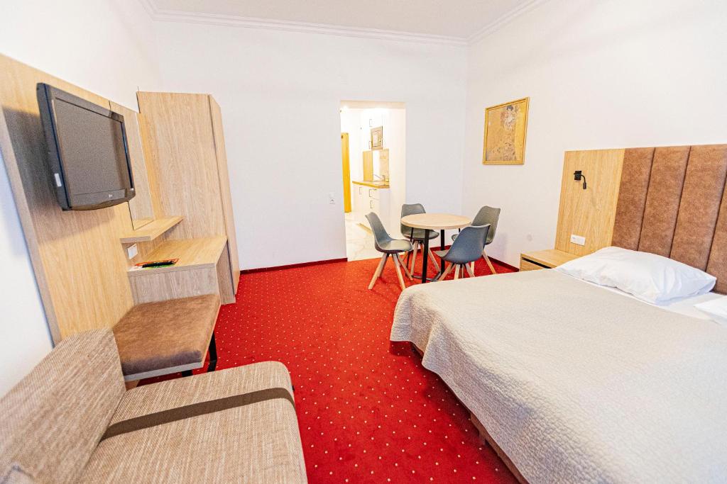 
Family Room with Kitchen
