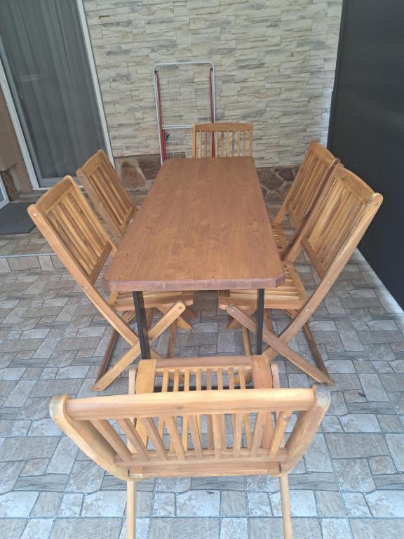 Photo de la galerie de l'établissement Vivien apartman, à Fonyód