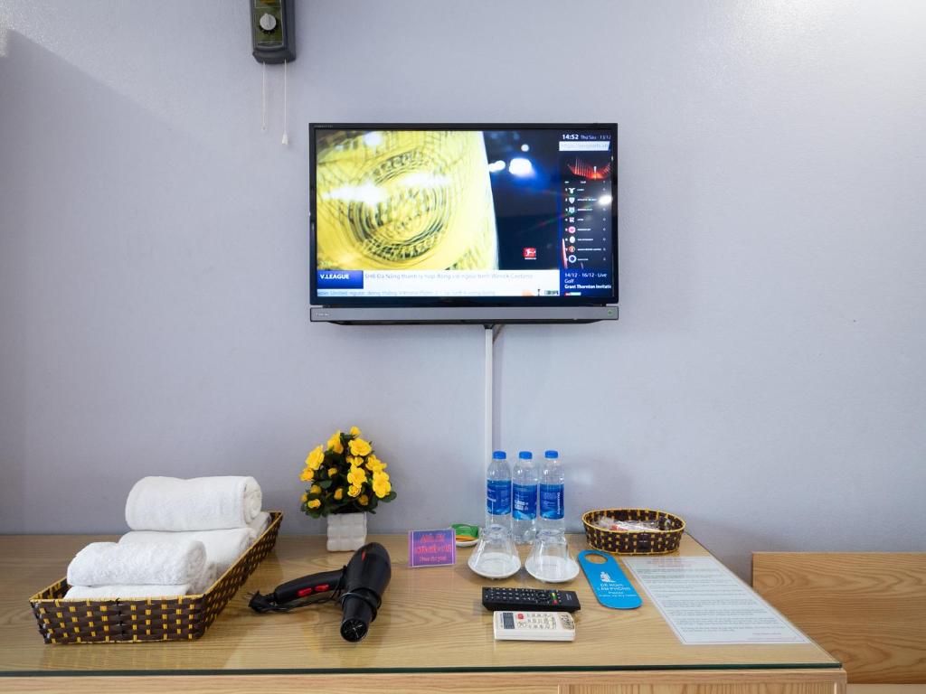 TV a/nebo společenská místnost v ubytování New An Phú Hotel