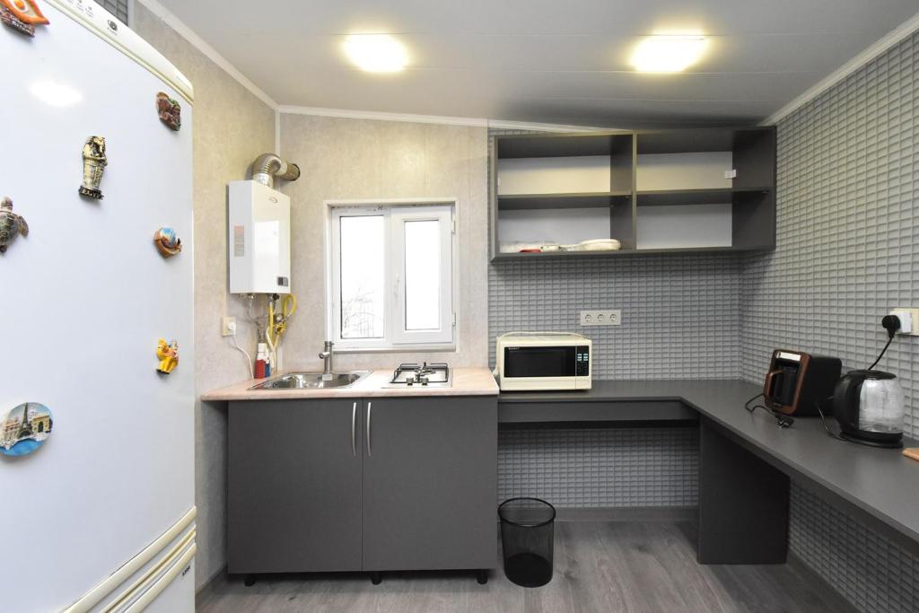 Kuchyň nebo kuchyňský kout v ubytování Canyon Hostel City Center