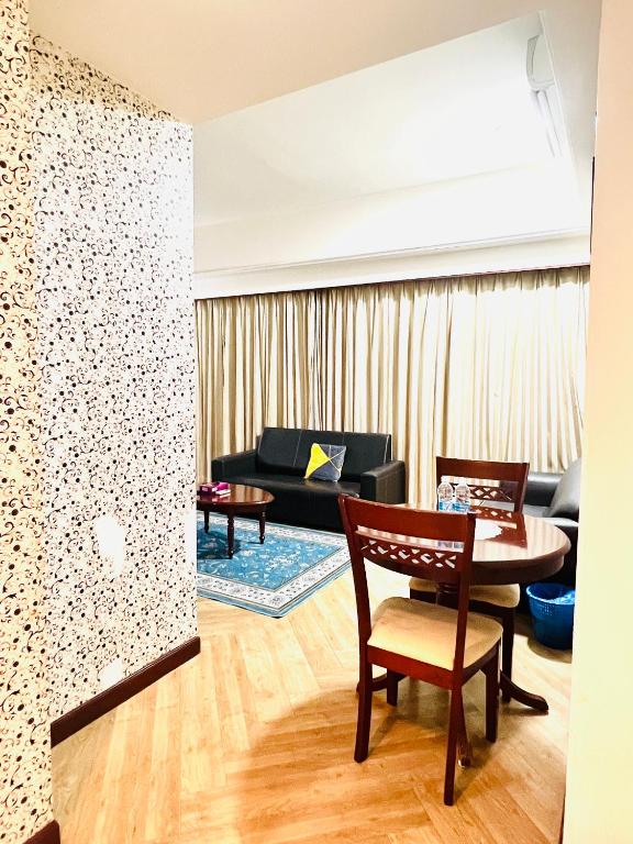 Posezení v ubytování RESORT SUITES AT BARJAYA TIMES SQUARE kL