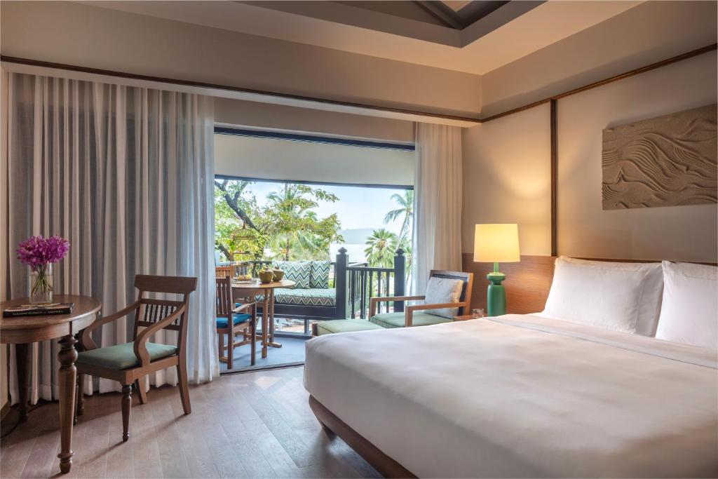 Anantara Bophut Koh Samui Resort - 12