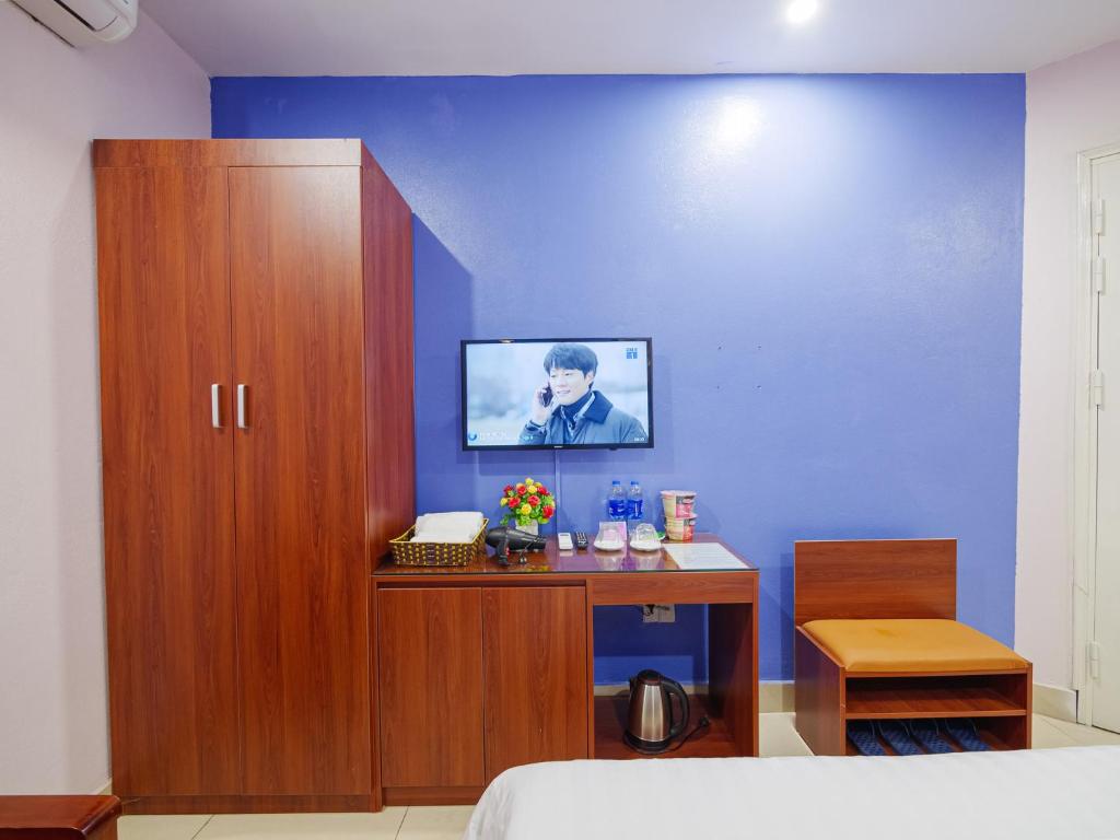 TV a/nebo společenská místnost v ubytování New An Phú Hotel