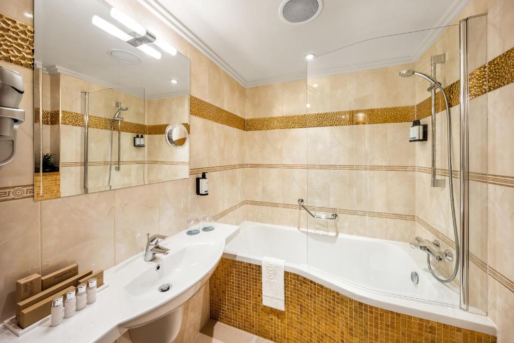 Occidental Praha Wilson - Resim 39