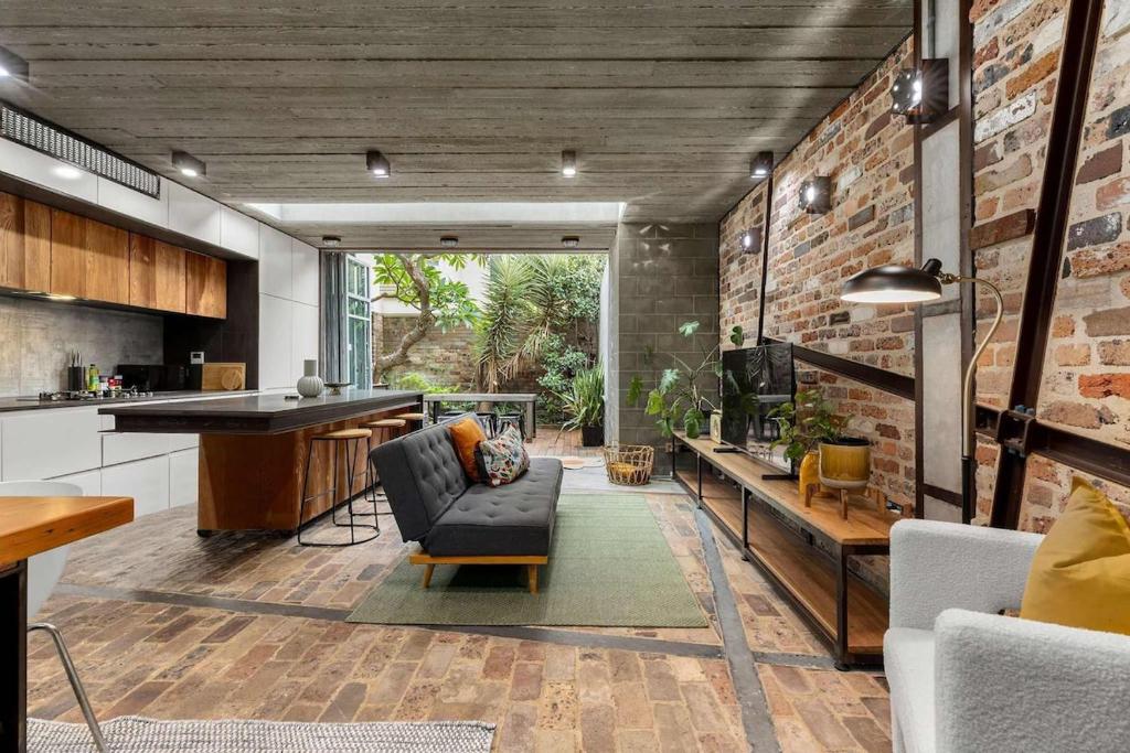 Zona d'estar a Modern & Stylish 3BR in Redfern