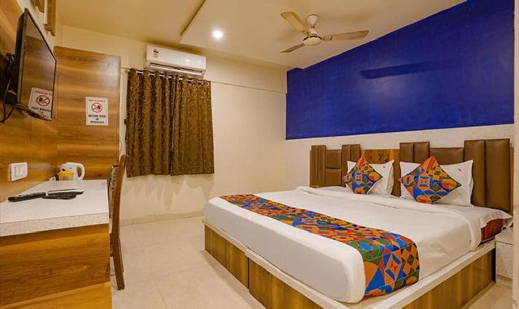 FabHotel Veera Residency - Nr Mumbai International Airport - Deluxe Oda
