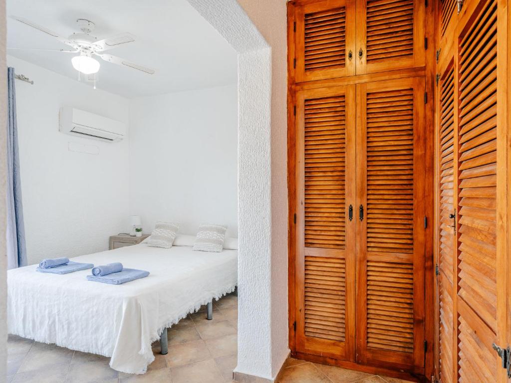 Postel nebo postele na pokoji v ubytování Apartment Pla by Interhome