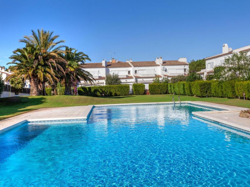 Bazén v ubytovaní Holiday Home La Reserva IV by Interhome alebo v jeho blízkosti
